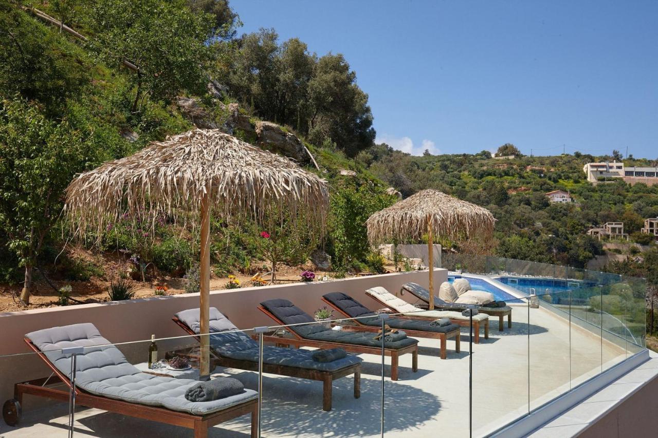 Omikron * Rodhia (Crete)